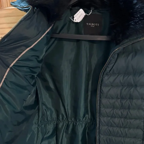 Talbots Green Puffer Jacket with Faux Fur Collar - Picture 3 of 4